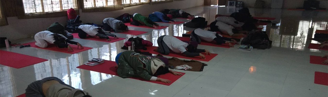 Yoga teacher training India,yoga teacher training in India