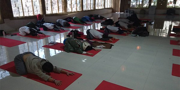 yoga school in rishikesh 